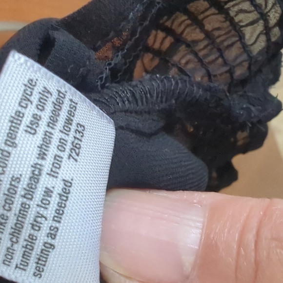 A N.A Blouse - Picture 7 of 8